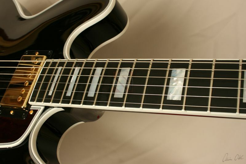 Gibson Bb King Lucille Custom Shop Ten Guitars