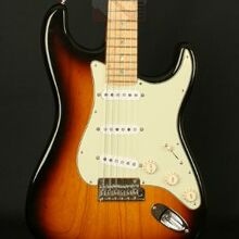 Photo von Fender Stratocaster Custom Classic Player (2003)