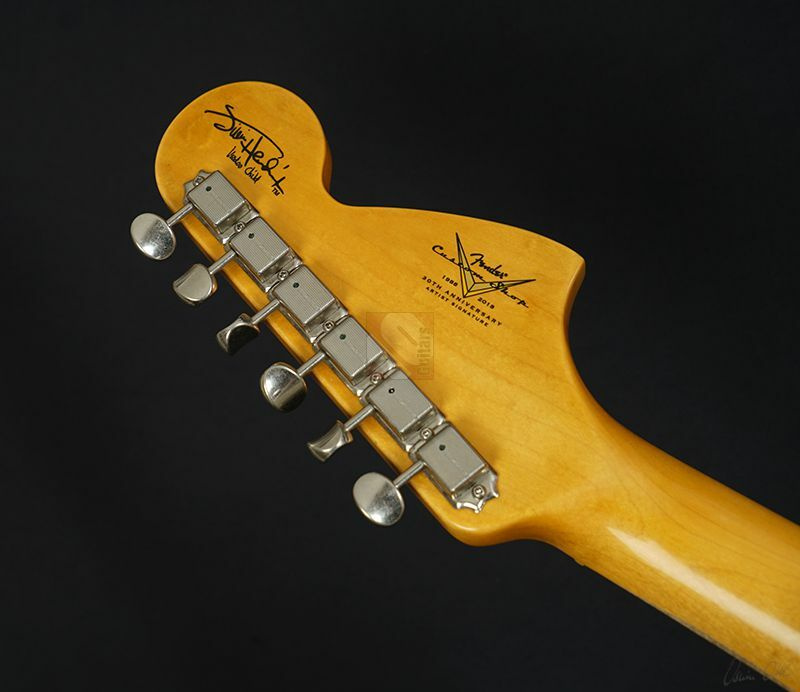 FENDER - Guitare Strato Jimi Hendrix Voodoo Child Signature
