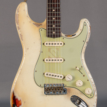 Photo von Fender Stratocaster 61 Relic Pinup Masterbuilt Vincent van Trigt (2023)