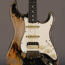 Photo von Fender Stratocaster 61 Ultra Heavy Relic HSS MB Vincent van Trigt (2022)
