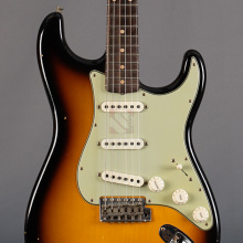 Photo von Fender Stratocaster 62-63 Limited Journeyman 3-Tone-Sunburst (2022)