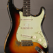 Photo von Fender Stratocaster 69 Relic Masterbuilt Dale Wilson (2021)