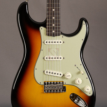 Photo von Fender Stratocaster 62 Relic Ready WW10 Masterbuilt Jason Smith (2021)
