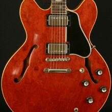 Photo von Gibson ES-335 Cherry (1966)