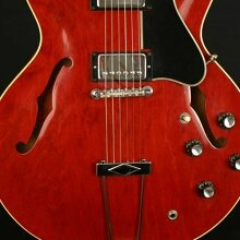 Photo von Gibson ES-335 Cherry (1967)