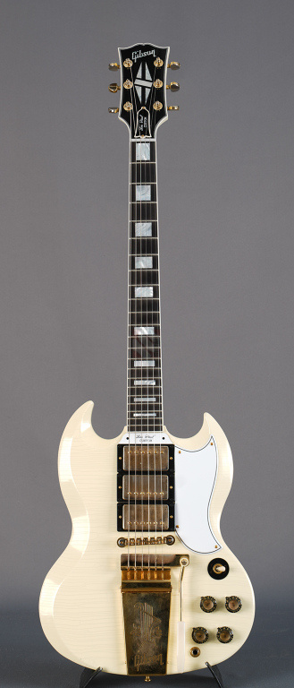 gibsonsg63-3pickup-maestro-