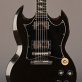 Gibson SG Angus Young Aged & Signed (2009) Detailphoto 1