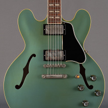 Photo von Schwarz Cardinal Summit Aged Pelham Blue Brazilian Rosewood (2022)