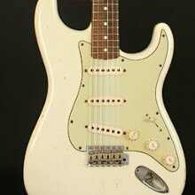 Photo von Fender Stratocaster 1960 Relic Stratocaster Masterbuilt Brazilian (2006)