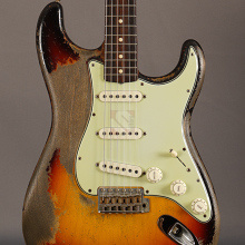 Photo von Fender Stratocaster 61 Ultra Relic Masterbuilt Dale Wilson (2020)
